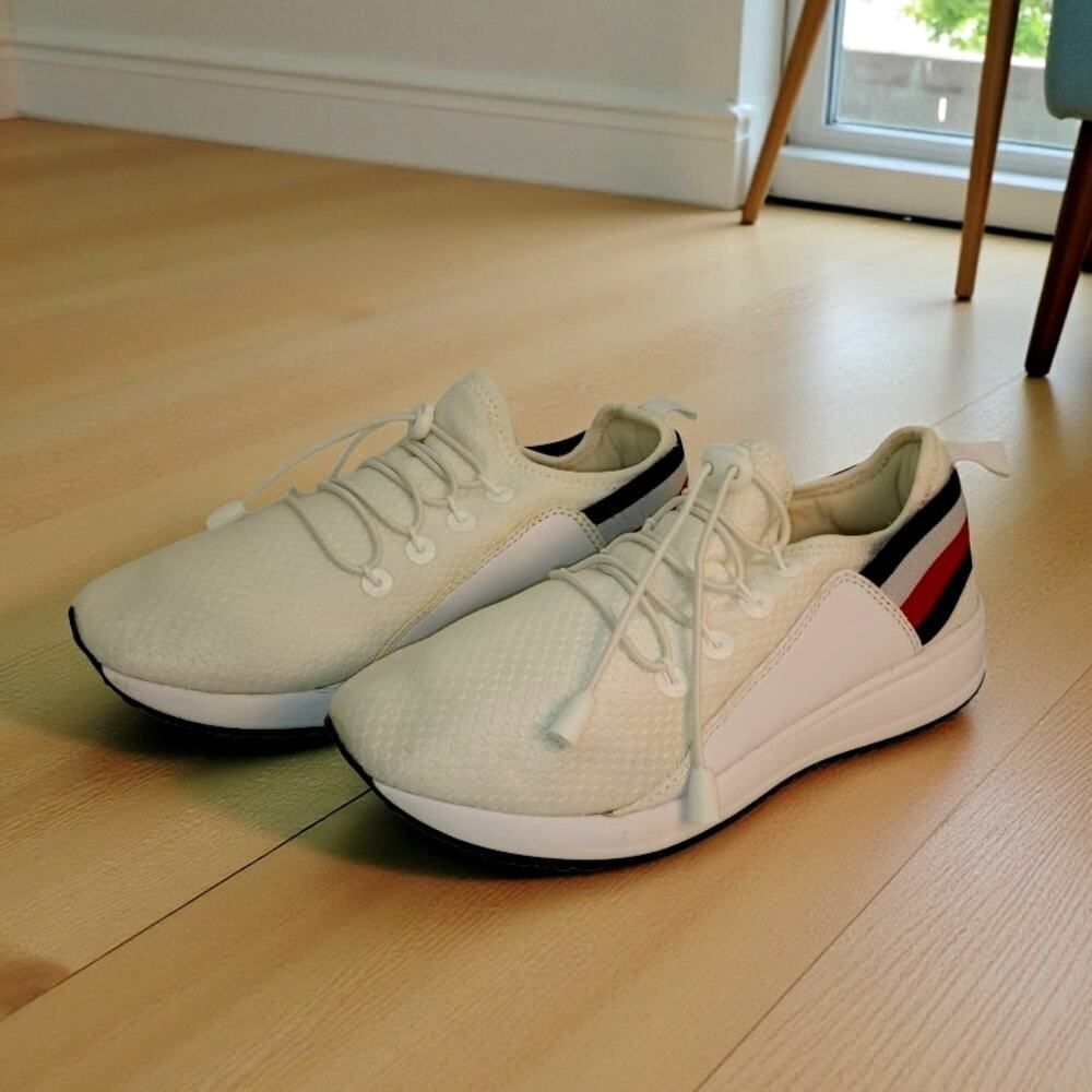Tommy Hilfiger Womens White Toggle Lace Casual Sneakers - Size 6M